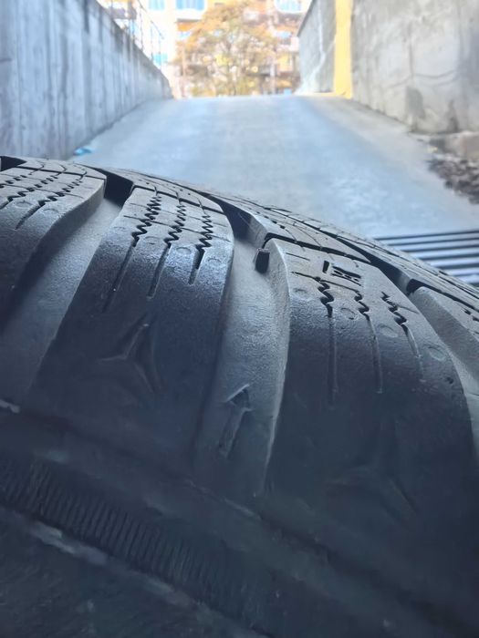 зимни гуми Kumho 225/55 R17 Wintercraft
