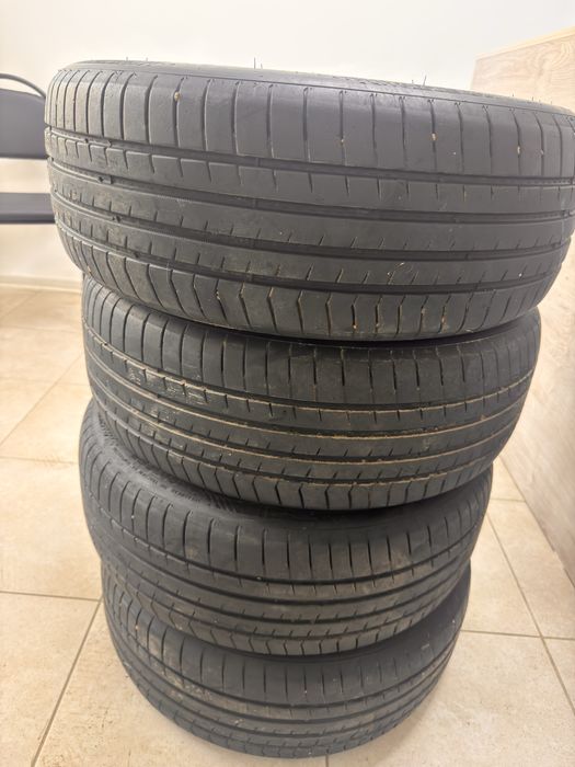 Продам резину р17 идеальная