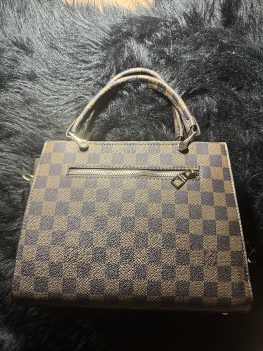 Geanta de mana Louis Vuitton (piele)
