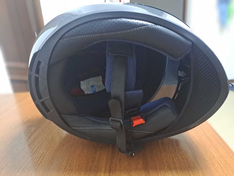 Продаётся мото шлем GIKE