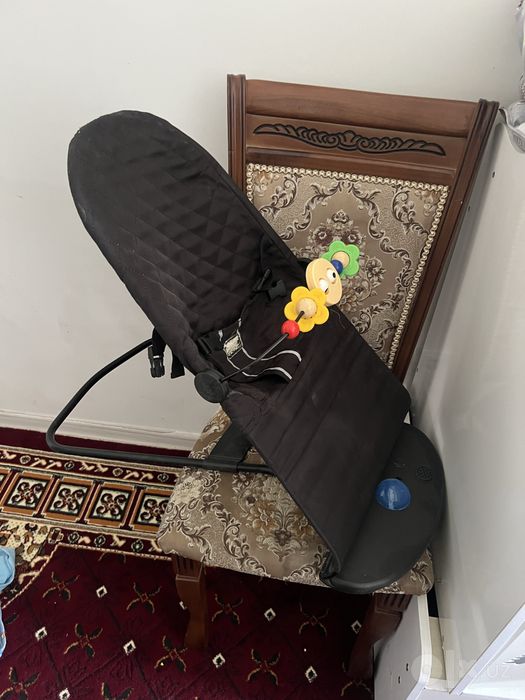 Detskiy kravat sotiladi yaxshi holatda