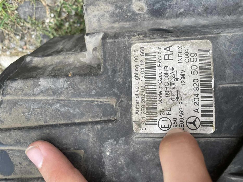 Mercedes c class facelift faruri