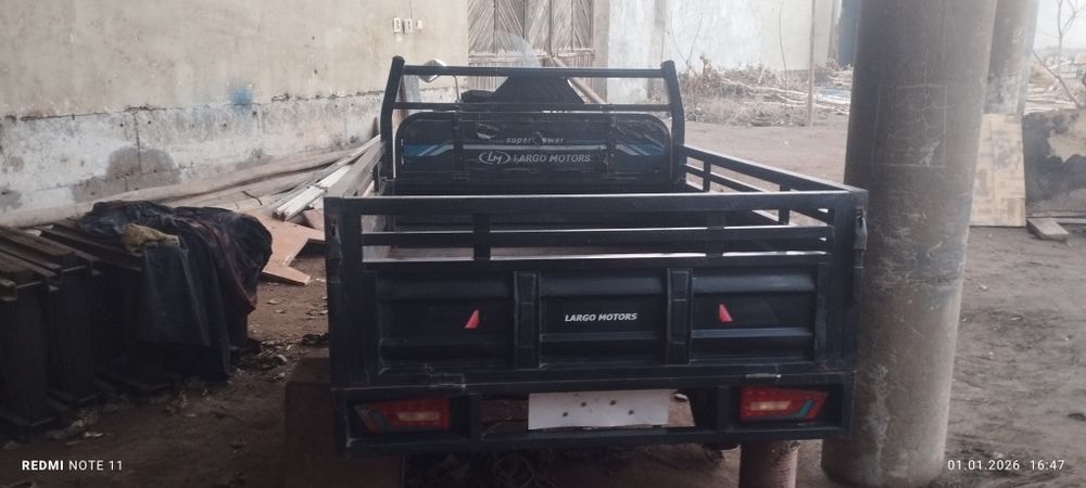 Скутер электро сотилади ҳолати янгидей ҳеч қанча юрмаган