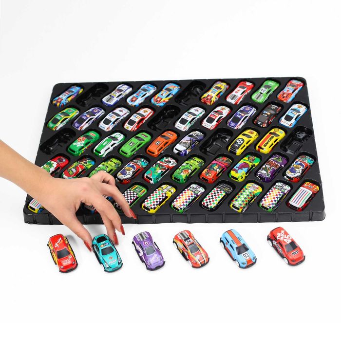 Set 50 de masinute de jucarie potrivit CADOU