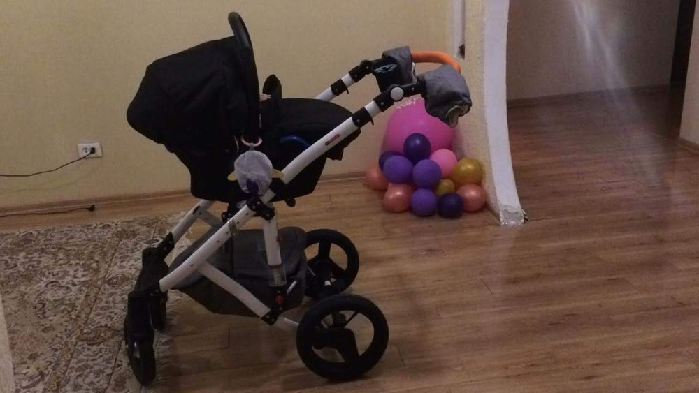 Продам коляску
