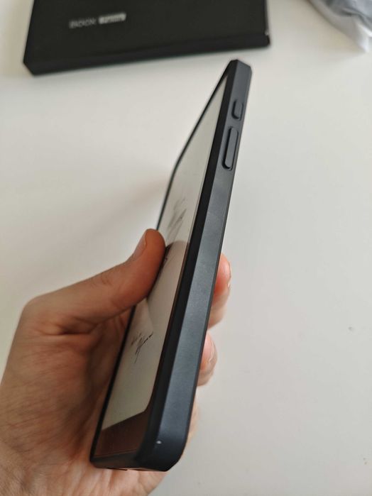 Boox Palma Електронен четец - отлично състояние