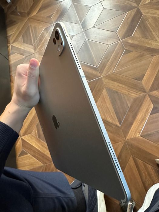 Ipad Pro M4 13 inch Simkartali