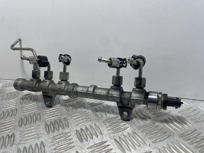 Rampa injectoare Opel Combo D 1.3 CDTI B13DTE; B13DTC; B13DTN; B13DTR