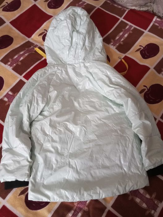 Демисезонные куртки детские, для девочек