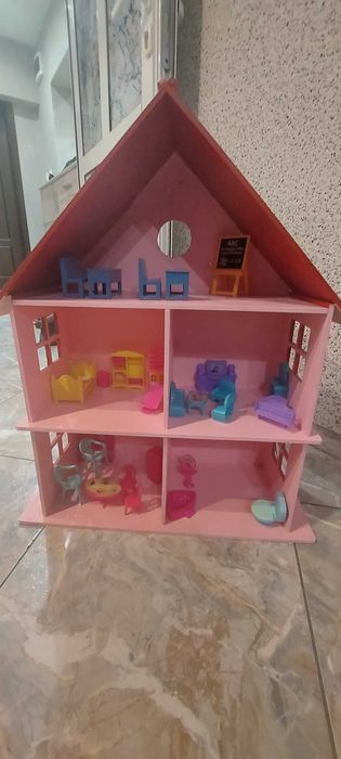 Къщичка за кукли