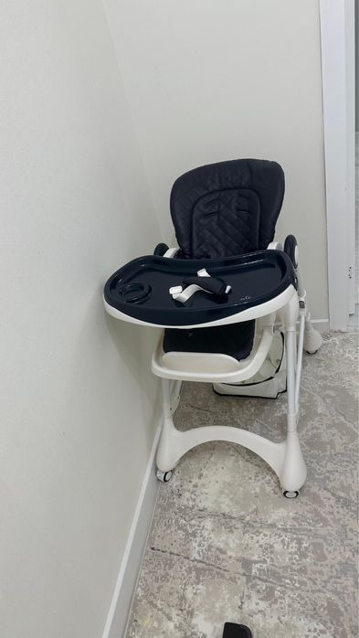 Продается Детская Стульчик для кормление 3в1
