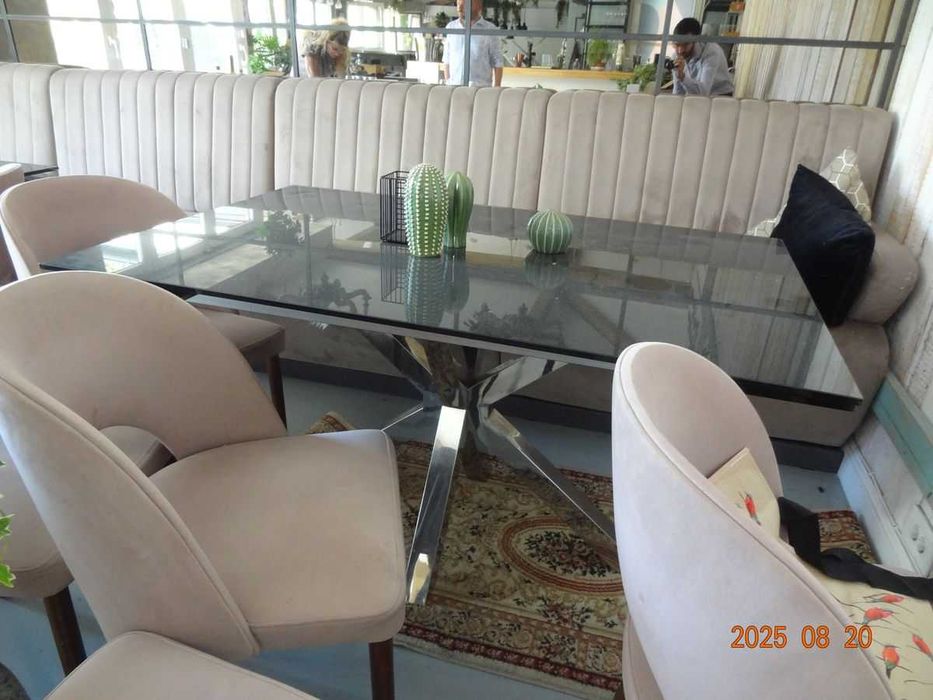 Echipamente profesionale restaurant- mobilier, frigidere, cuptoare etc.