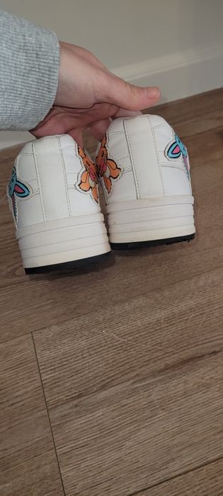 Adidasi Bershka,nr 38