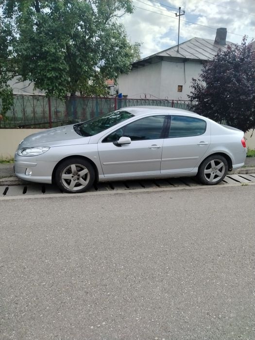 Vând Peugeot 407 .