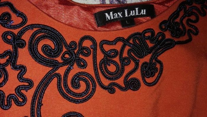 Rochie de zi mai scurtă maneca trei sferturi, culoare grena