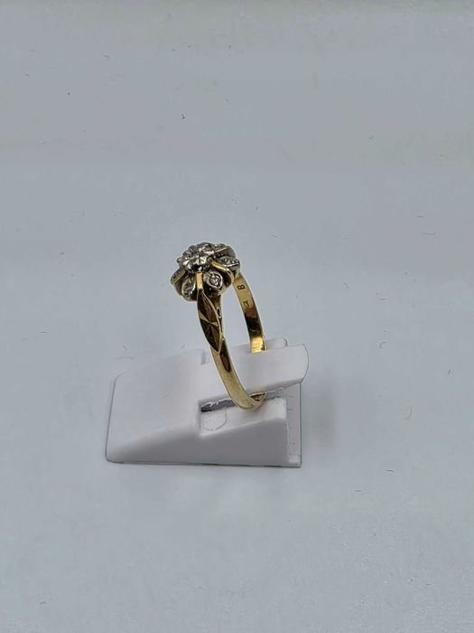 Inel de Aur 18k cu design clasic