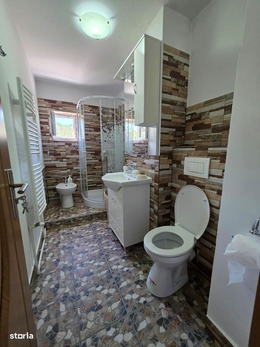 Apartament cu 3 camere decomandate, Târgu Ocna