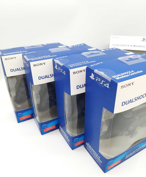 ! Чисто НОВИ ! Оригинални SONY Dualshock 4 V2 Black/ Гаранция - 24м.