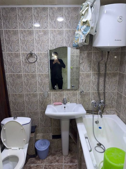Marxabo hududida 3 xonali kvartira sotiladi