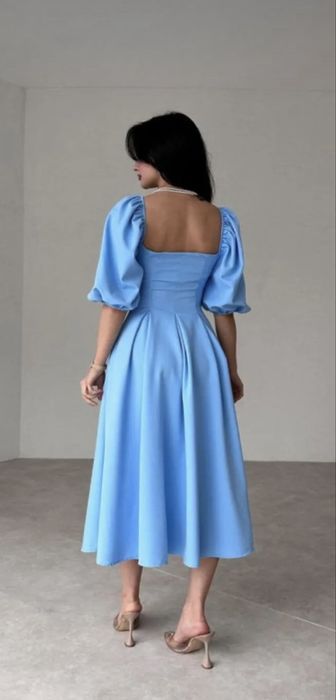Rochie elegantă midi