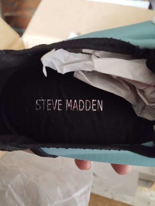 Кроссовки Steve Madden 40 р
