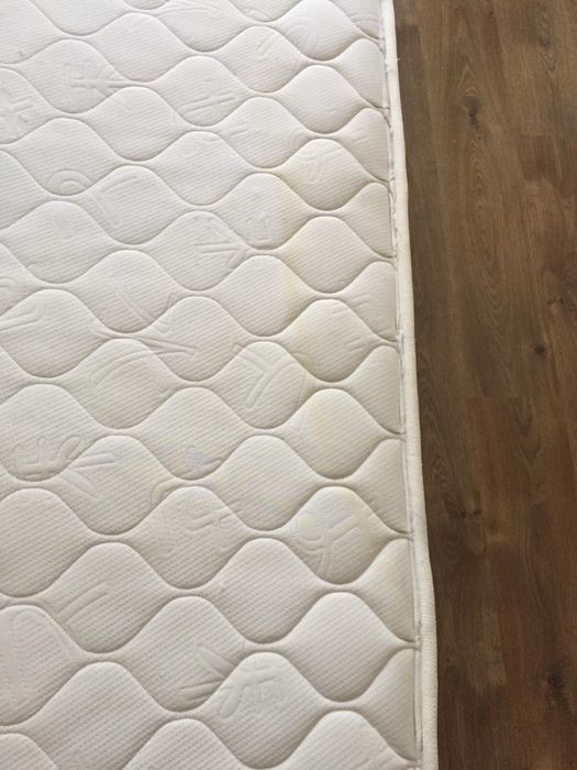 Легло тип френско