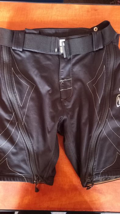 Pantaloni scurti de schi ski Ziener