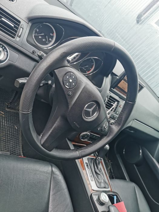 Dezmembrez W204 combi 2.2 euro5  Om 651 204cp automata