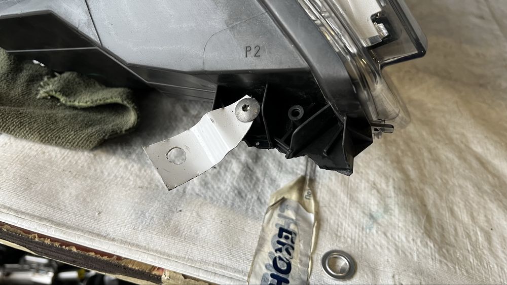 Десен и ляв фар Opel Combo E 2018-