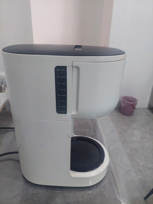 Кофеварка Braun без колбы