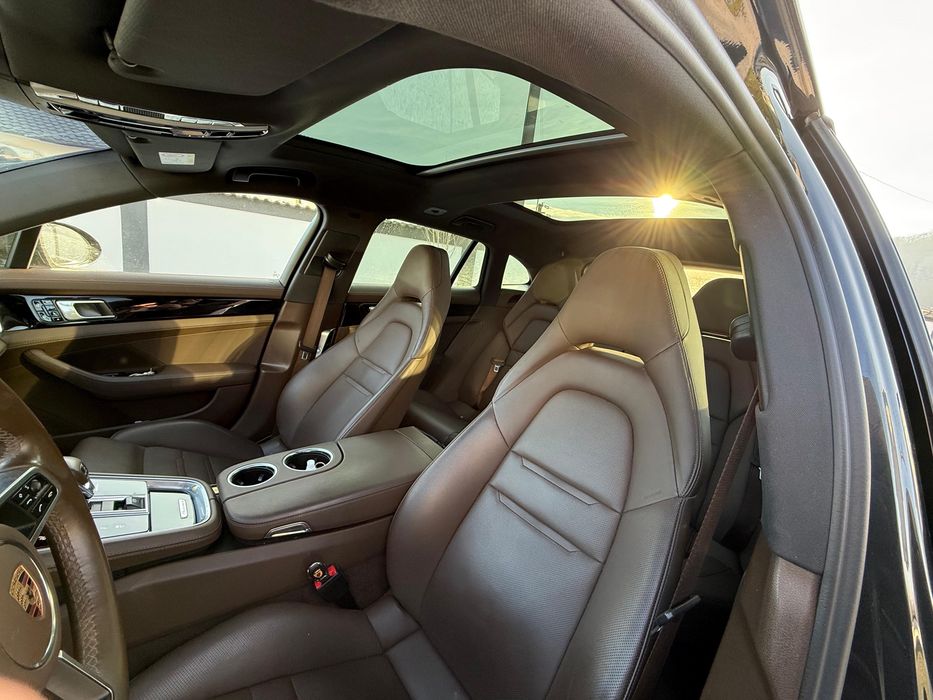 Porsche Panamera 2019