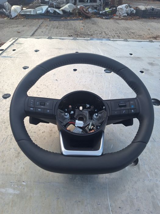 Мултифункционален Волан За Nissan Qashqai J12 от  2021-2024 Година