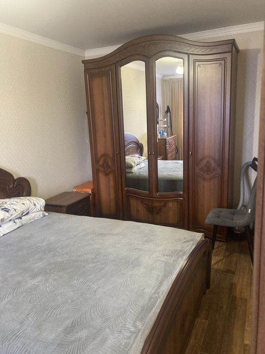 Продам спальный гартнитур