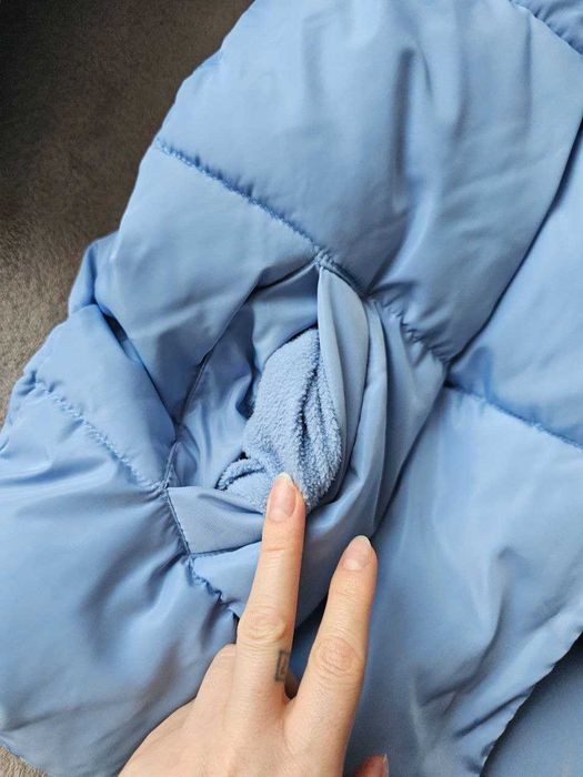 Geacă călduroasă Stradivarius