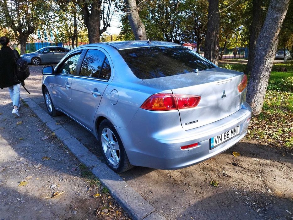 Mitsubishi Lancer