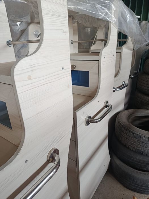 тумбочка для салона