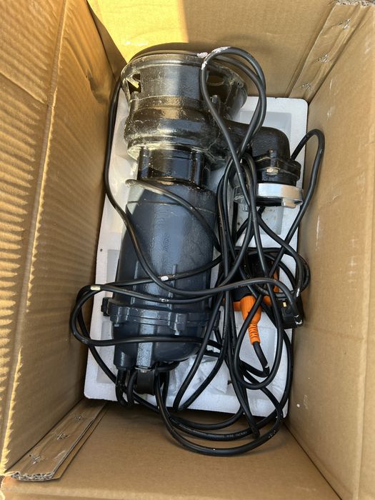 Pompa submersibila apa murdara