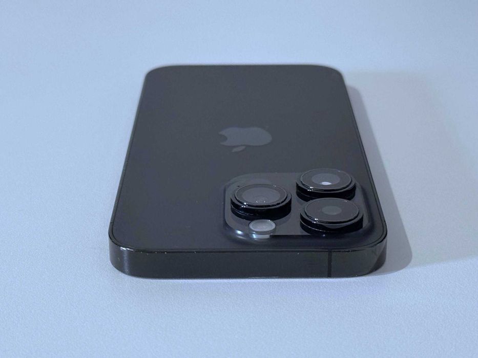 Бартер! iPhone 14 Pro Space Black (Черен) 77% Батерия.