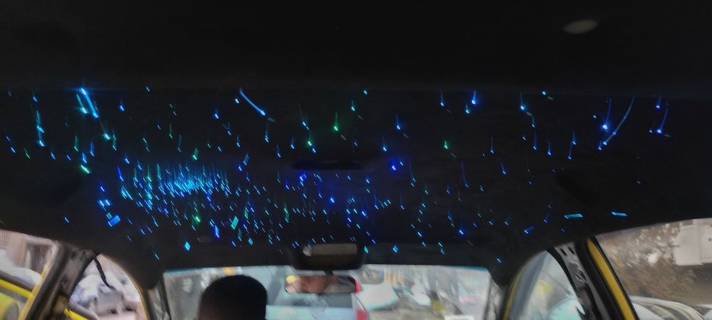 Автотапицер волани