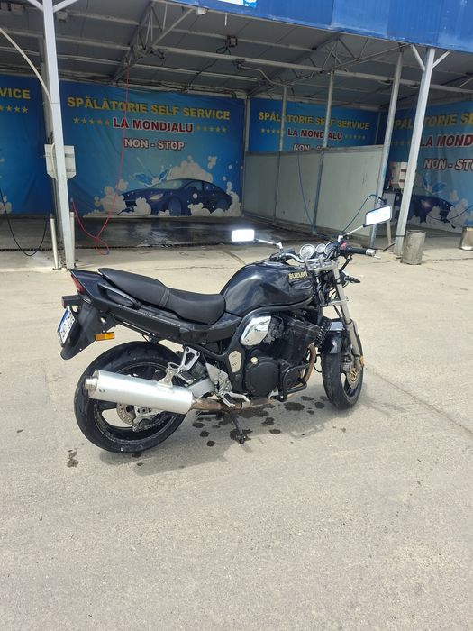 Suzuki bandit 1200