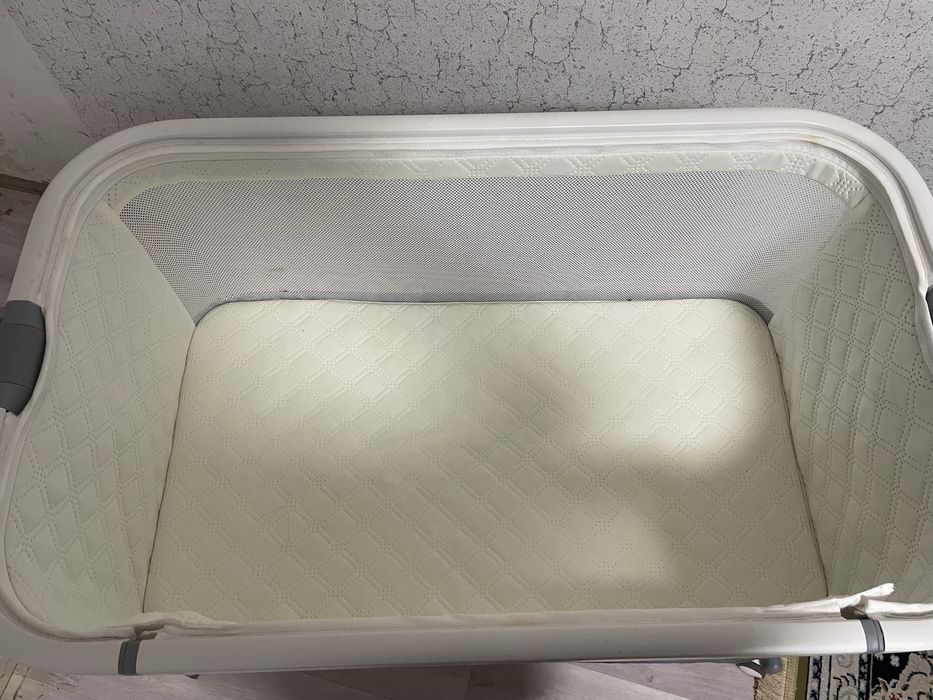 Продам детскую кроватку