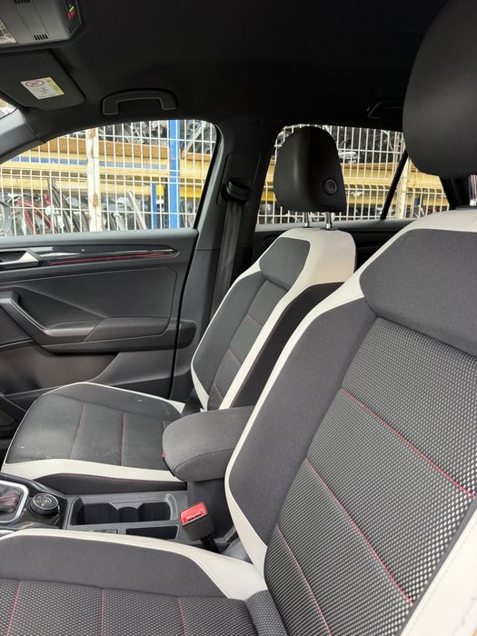 Volkswagen T-Roc T Roc 4Motion 4x4 2019 2.0 Benzina Automat usor avariat / avariate / lovit