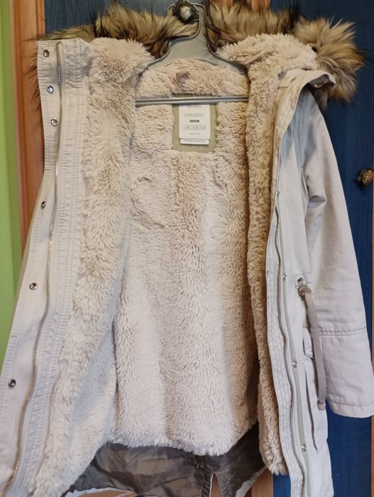 Дамско зимно яке Bershka