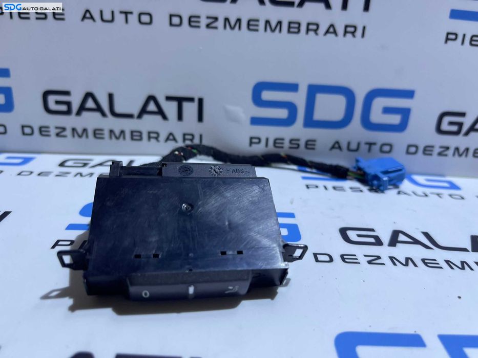 Buton Gura Grila Aer Aerisire Ventilatie Cotiera Dreapta Spate Volkswagen Phaeton 2002 - 2010 Cod 3D0919816B