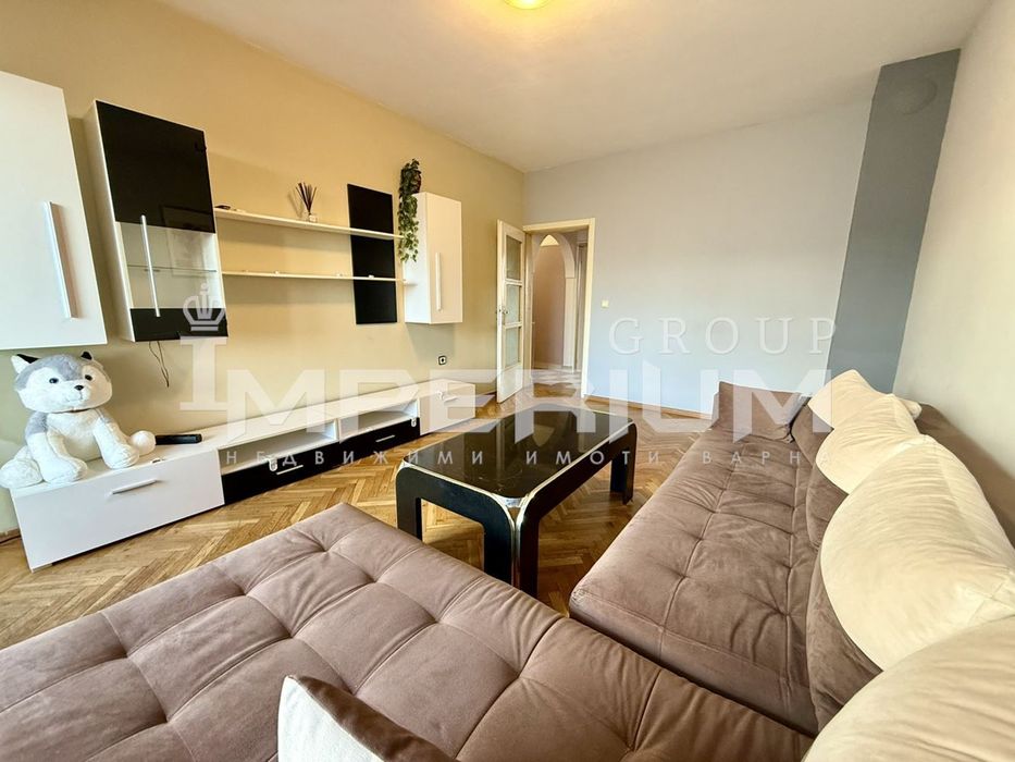 Дава се под наем Тристаен апартамент в Варна, Базар Левски - 78 кв.м за 448.8 € - Снимка #1