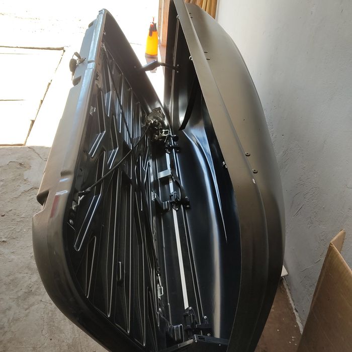 Бокс автомобильный