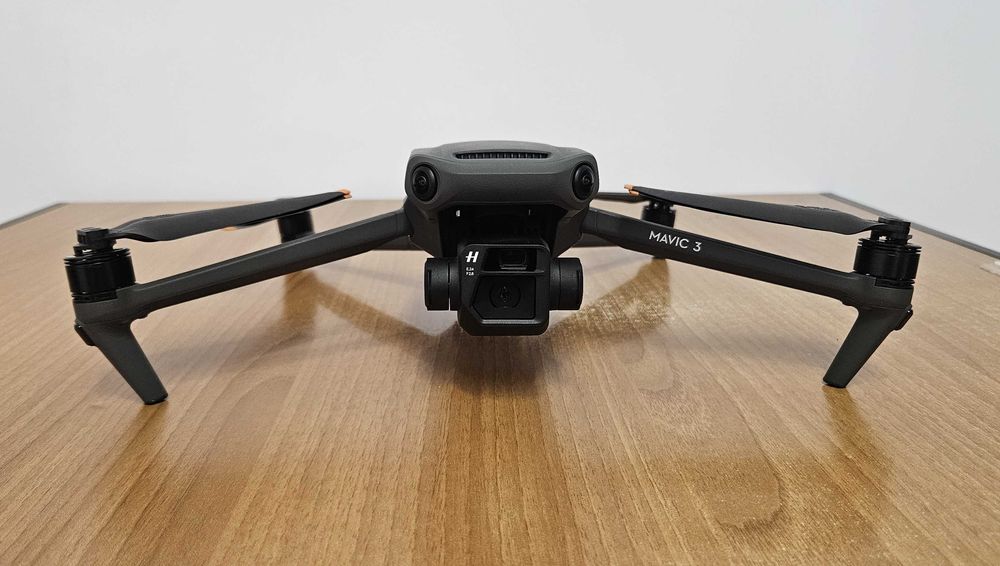 Drona DJI Mavic 3