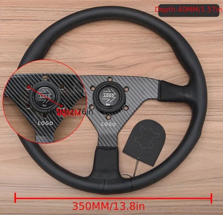 Спортен волан МОМО карбон кожа.