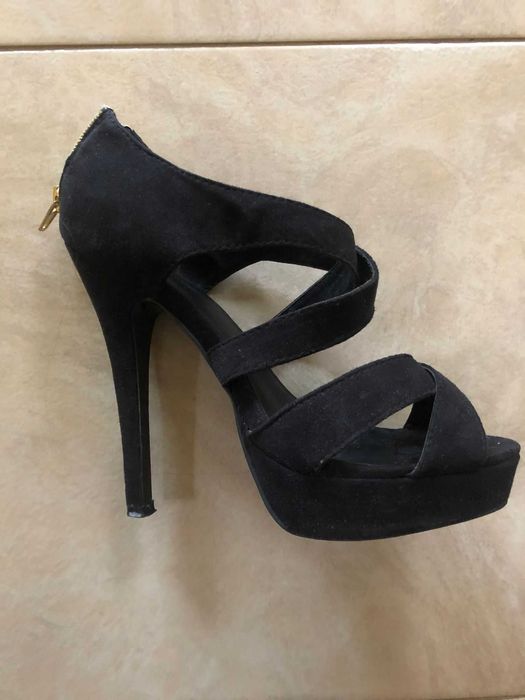 Велурени токове "Pimkie" - 36 номер, 12 см ток