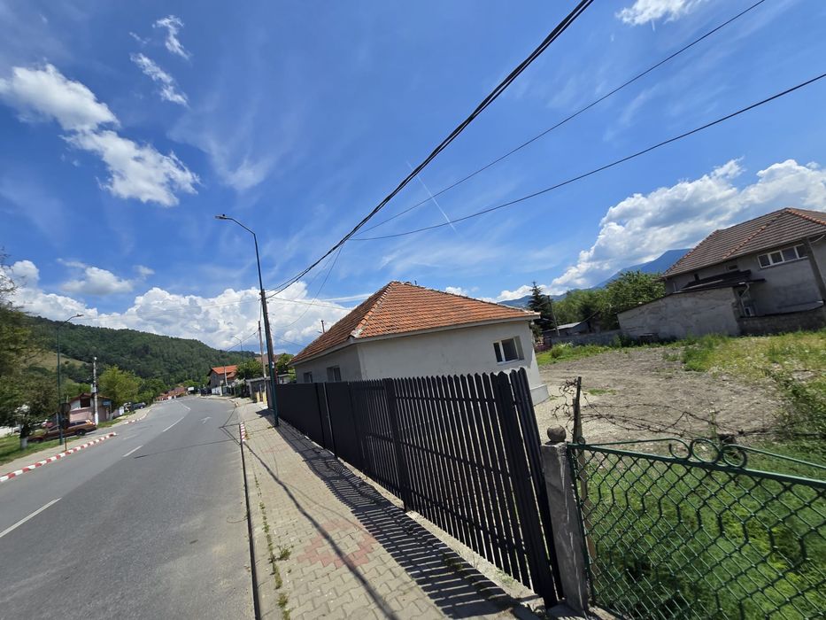 Casa de vanzare in Petrila